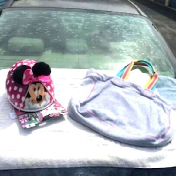 Minnie Mouse Age: 3Up & Disneyworld Shoulder Strap Purse/Bag